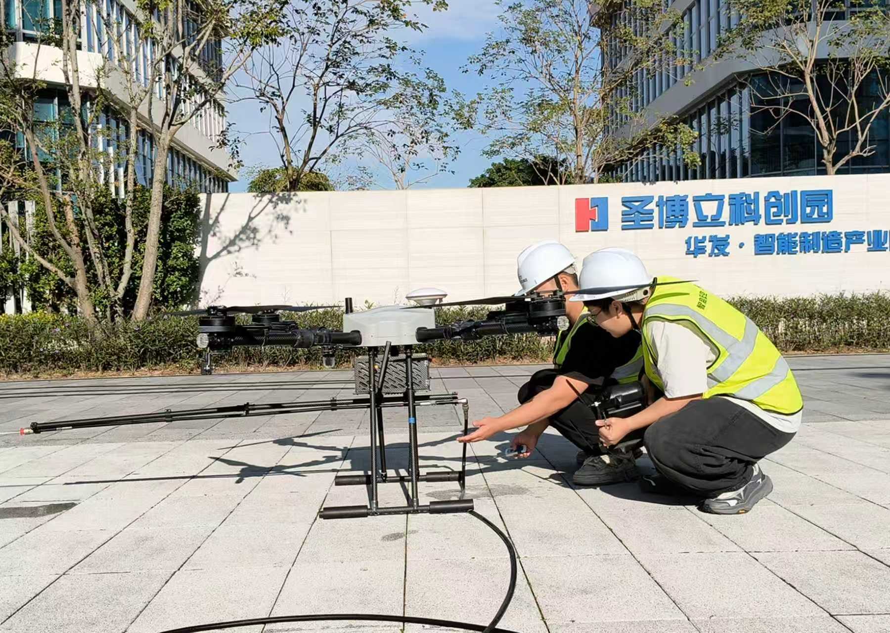 1764292040427085.jpg 8fac98e1e394d76402e670a5f7e35532.jpg